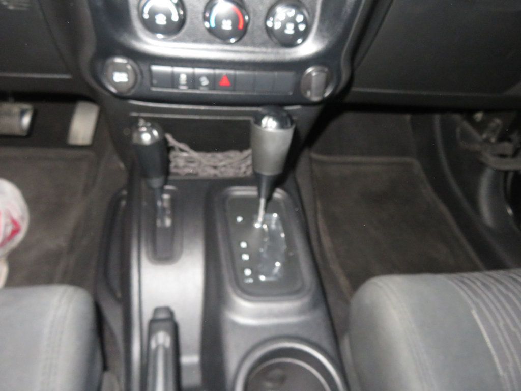 2012 Jeep Wrangler 4X4 SPORT 2DOOR HARTOP WRANGLER AZ JEEP EXTRA CLEAN LOW MILES  - 22980989 - 30