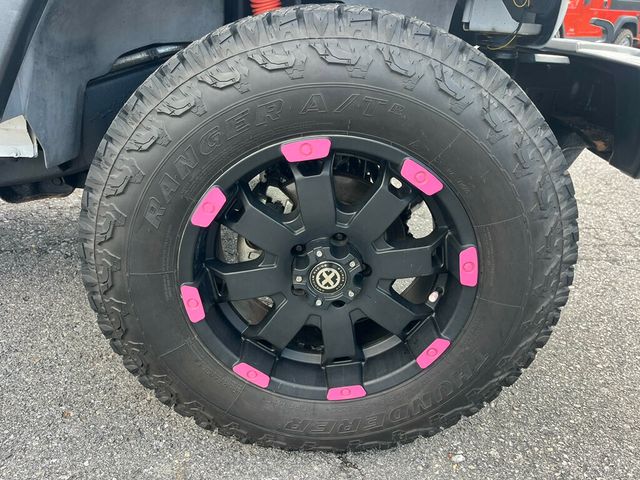 2012 Jeep Wrangler Lifted 2 Door Wrangler Hard Top 4x4 JK - 22998031 - 12