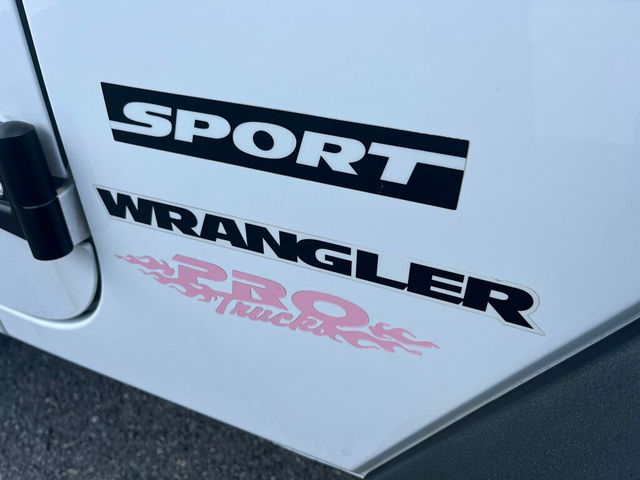 2012 Jeep Wrangler Lifted 2 Door Wrangler Hard Top 4x4 JK - 22998031 - 14