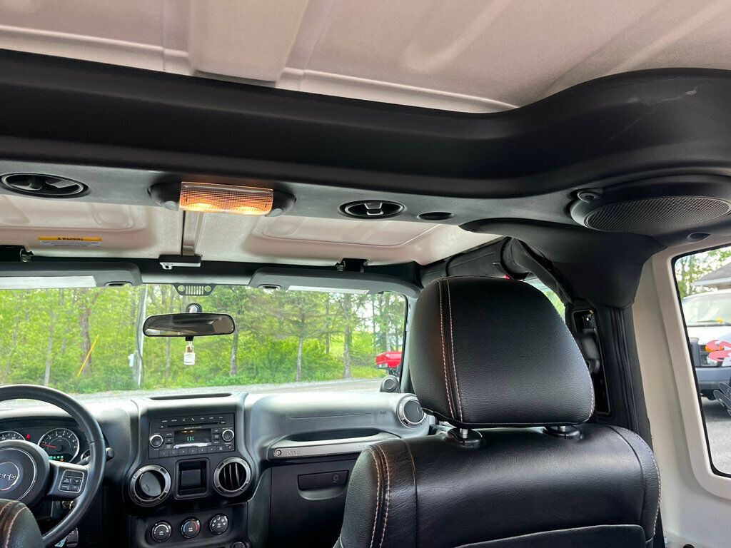 2012 Jeep Wrangler Lifted 2 Door Wrangler Hard Top 4x4 JK - 22998031 - 39