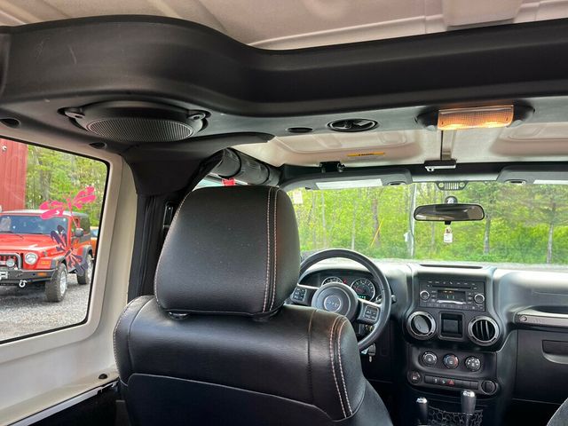 2012 Jeep Wrangler Lifted 2 Door Wrangler Hard Top 4x4 JK - 22998031 - 40