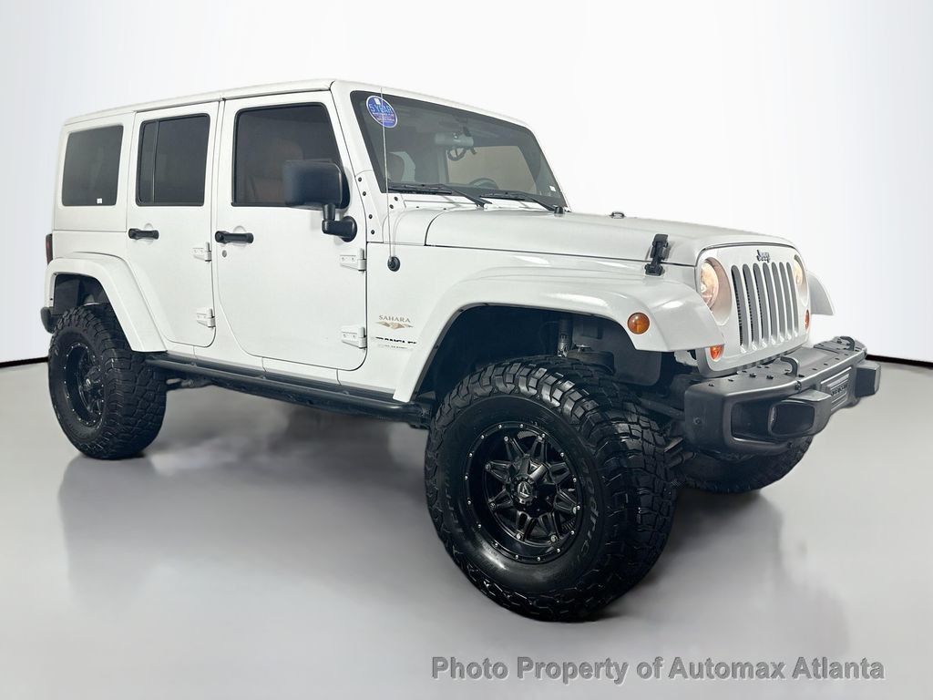 2012 Jeep Wrangler Sahara - 22608007 - 2