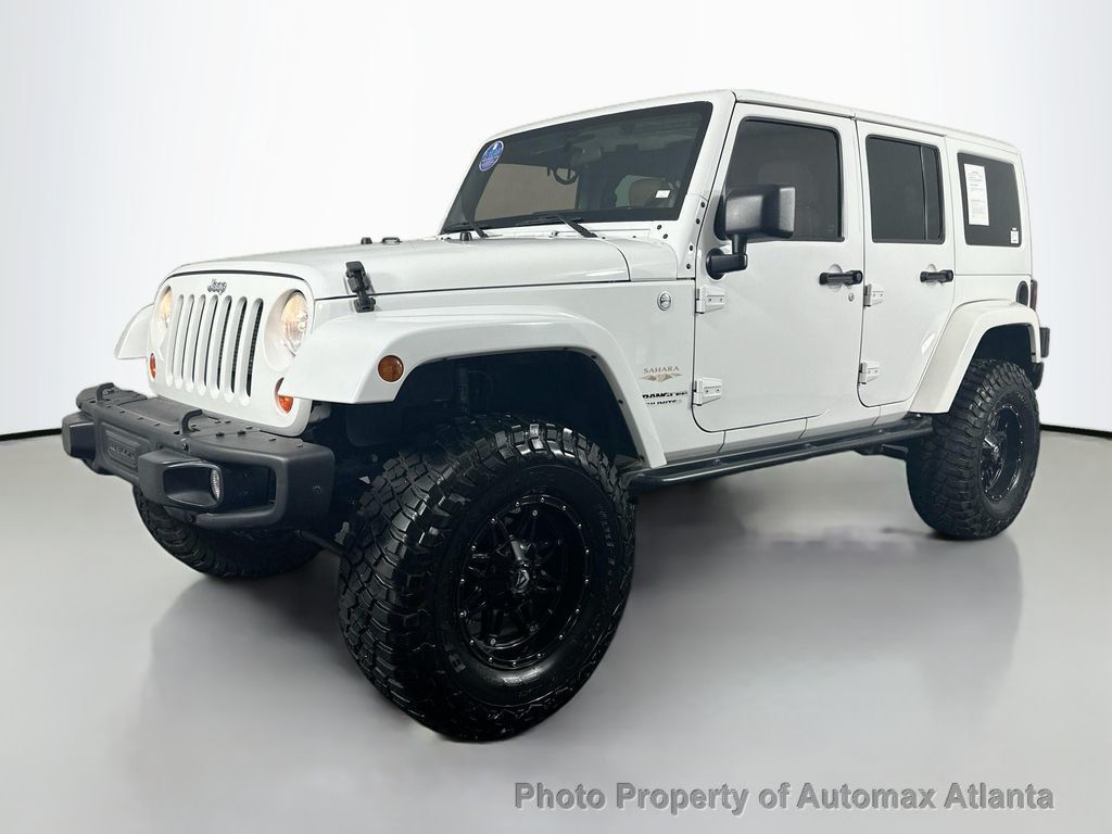 2012 Jeep Wrangler Sahara - 22608007 - 32