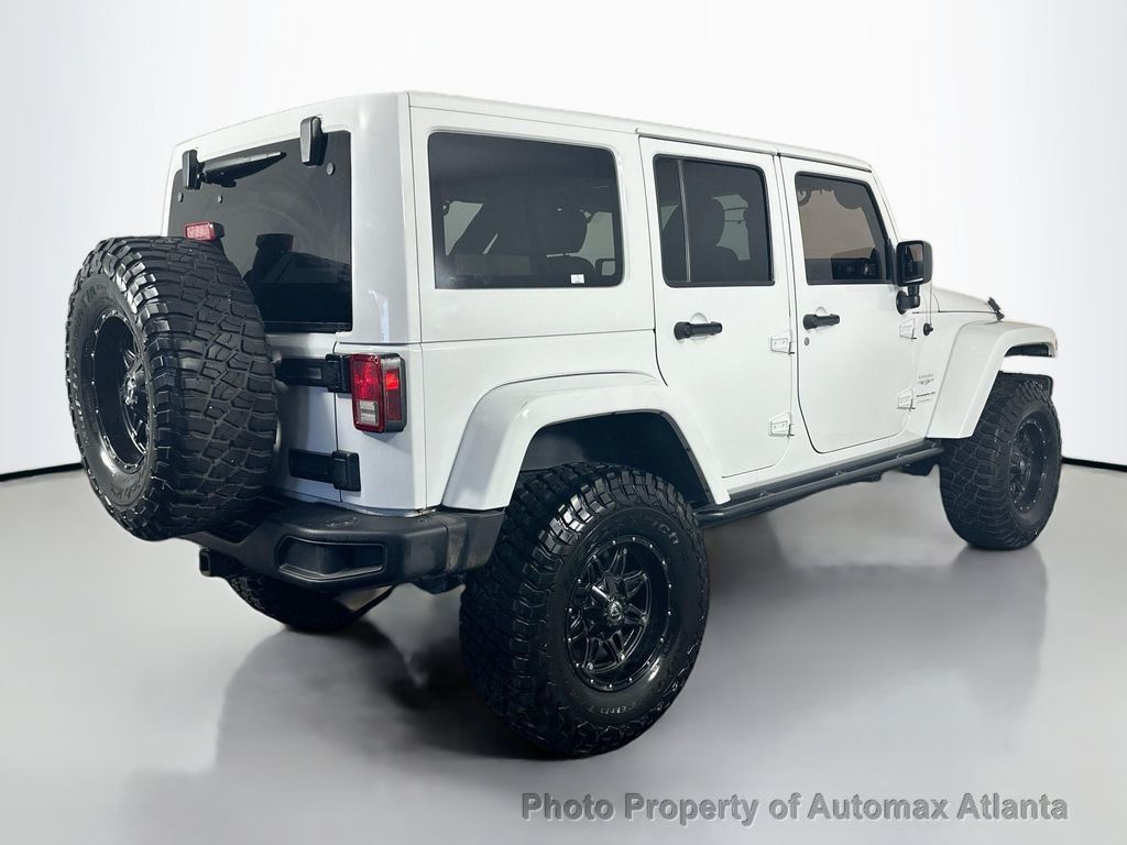 2012 Jeep Wrangler Sahara - 22608007 - 4