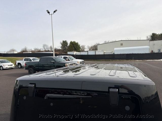 2012 Jeep Wrangler Sahara - 23000025 - 5