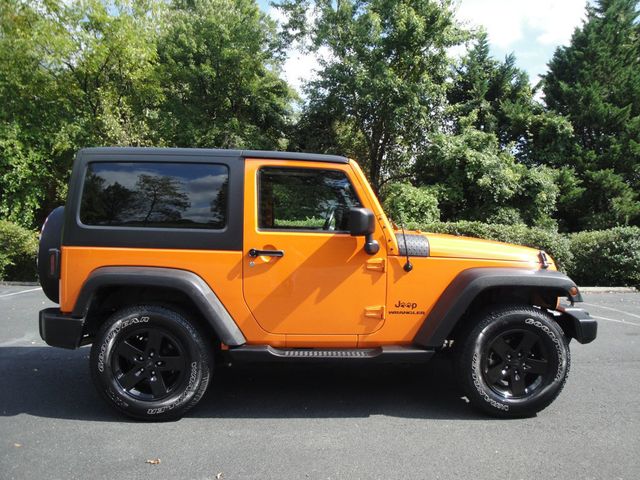 2012 Jeep Wrangler SPORT-PKG, 1-OWNER, LOADED w/HARDTOP, RARE-COLOR, EXTRA-CLEAN  - 22607563 - 42