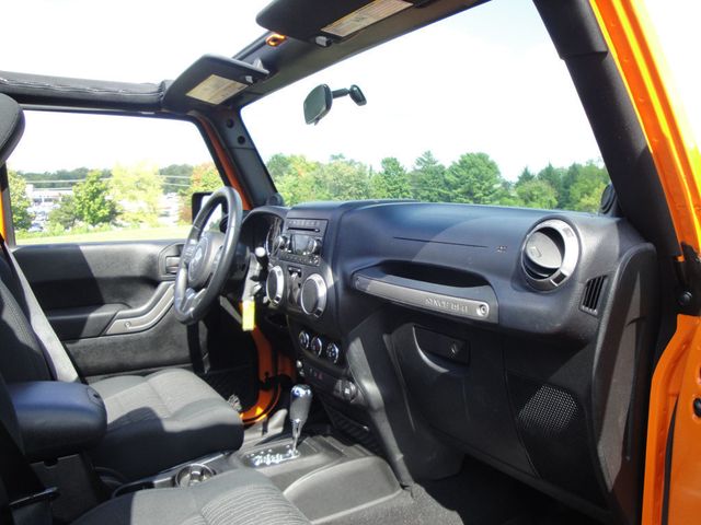 2012 Jeep Wrangler SPORT-PKG, 1-OWNER, LOADED w/HARDTOP, RARE-COLOR, EXTRA-CLEAN  - 22607563 - 50