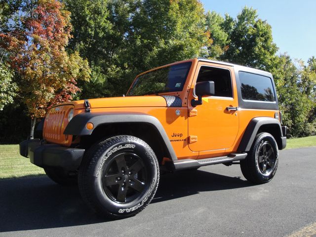 2012 Jeep Wrangler SPORT-PKG, 1-OWNER, LOADED w/HARDTOP, RARE-COLOR, EXTRA-CLEAN  - 22607563 - 5