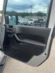 2012 Jeep Wrangler Unlimited Sahara Altitude - 22450113 - 15