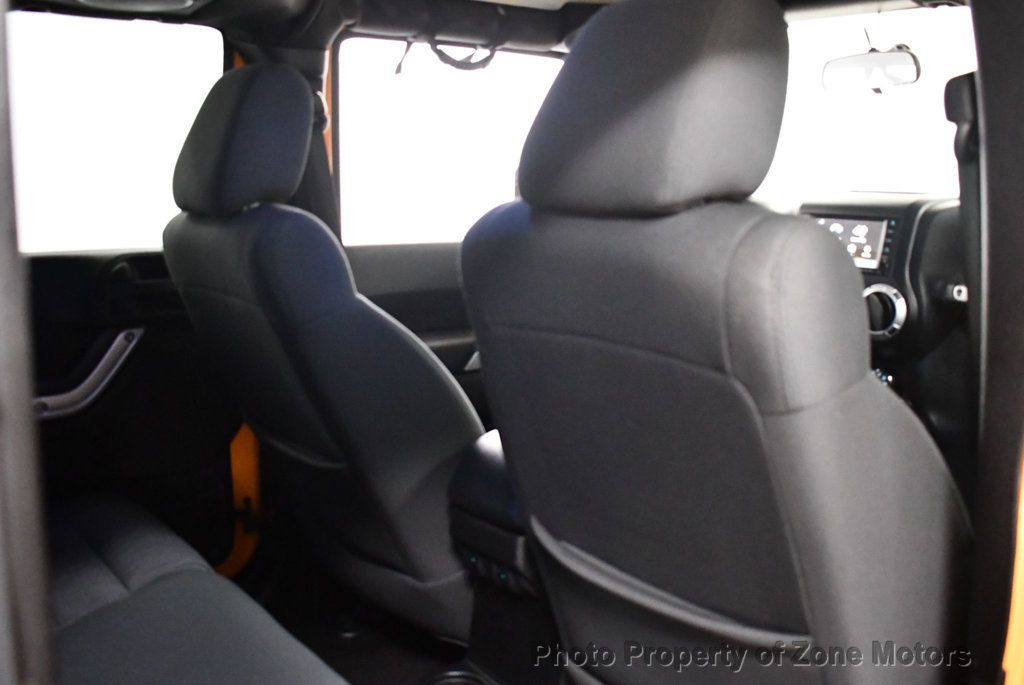 2012 Jeep Wrangler Sahara photo 16