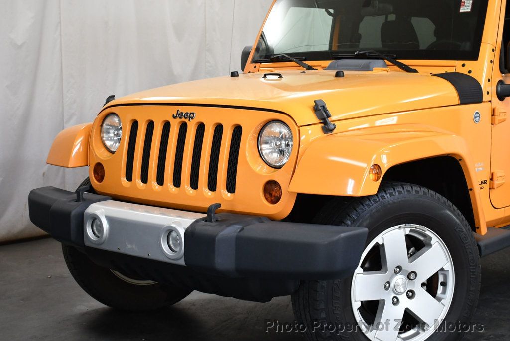 2012 Jeep Wrangler Sahara photo 2