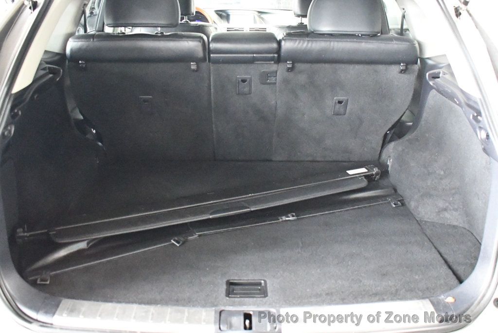 2012 Jeep Wrangler Sahara photo 33