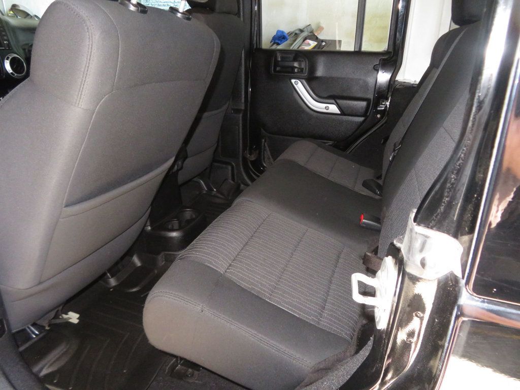 2012 Jeep Wrangler Unlimited 1OWNER AZ JEEP WRANGLER 4DR HARTOP SAHARA EXTRA CLEAN - 22932904 - 22