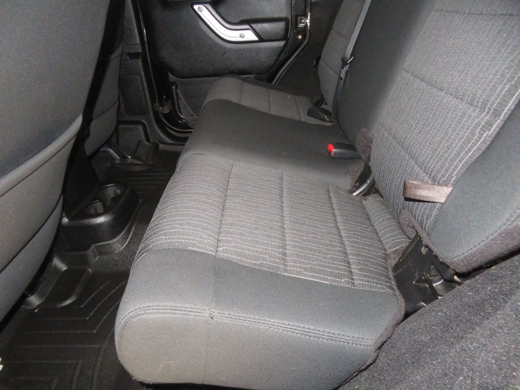 2012 Jeep Wrangler Unlimited 1OWNER AZ JEEP WRANGLER 4DR HARTOP SAHARA EXTRA CLEAN - 22932904 - 23