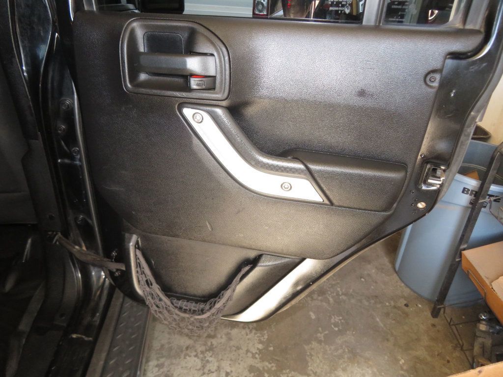 2012 Jeep Wrangler Unlimited 1OWNER AZ JEEP WRANGLER 4DR HARTOP SAHARA EXTRA CLEAN - 22932904 - 25