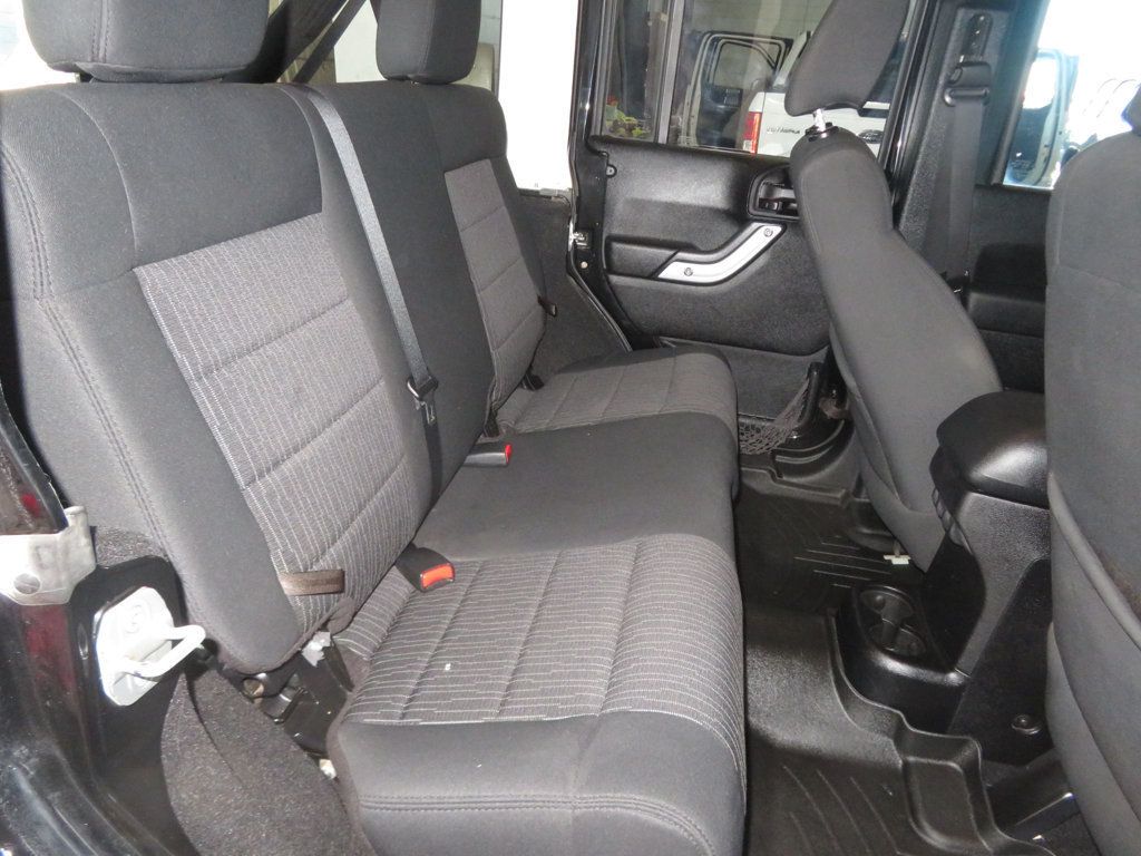 2012 Jeep Wrangler Unlimited 1OWNER AZ JEEP WRANGLER 4DR HARTOP SAHARA EXTRA CLEAN - 22932904 - 28