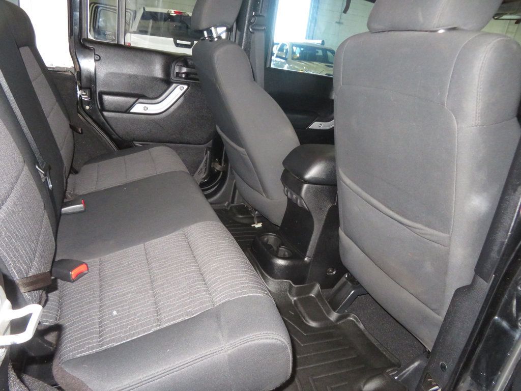 2012 Jeep Wrangler Unlimited 1OWNER AZ JEEP WRANGLER 4DR HARTOP SAHARA EXTRA CLEAN - 22932904 - 29