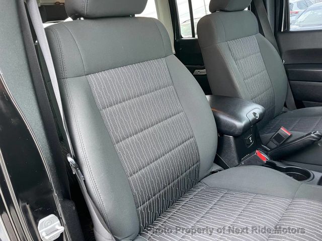 2012 Jeep Wrangler Unlimited 2012 JEEP WRANGLER UNLIMITED SAHARA 4WD SERVICED 615-730-9991 - 22978018 - 16