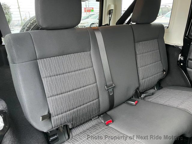 2012 Jeep Wrangler Unlimited 2012 JEEP WRANGLER UNLIMITED SAHARA 4WD SERVICED 615-730-9991 - 22978018 - 18