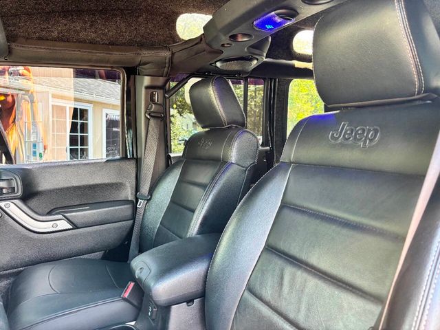 2012 Jeep Wrangler Unlimited 4WD 4dr Sahara - 22888604 - 12