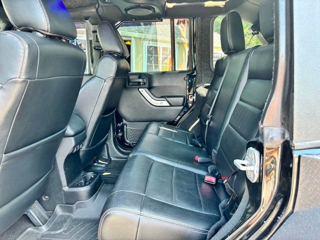 2012 Jeep Wrangler Unlimited 4WD 4dr Sahara - 22888604 - 14