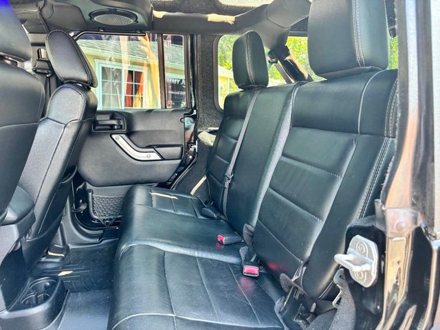 2012 Jeep Wrangler Unlimited 4WD 4dr Sahara - 22888604 - 15