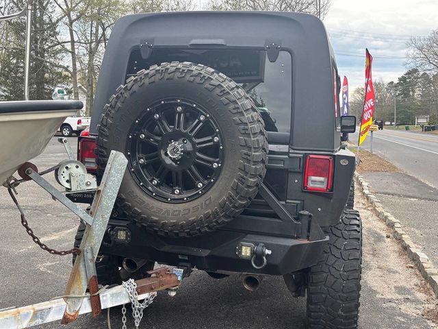 2012 Jeep Wrangler Unlimited 4WD 4dr Sahara - 22888604 - 28