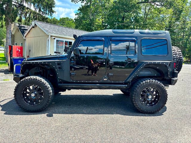 2012 Jeep Wrangler Unlimited 4WD 4dr Sahara - 22888604 - 4