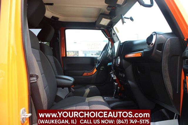 2012 Jeep Wrangler Unlimited 4WD 4dr Sahara - 22894129 - 10