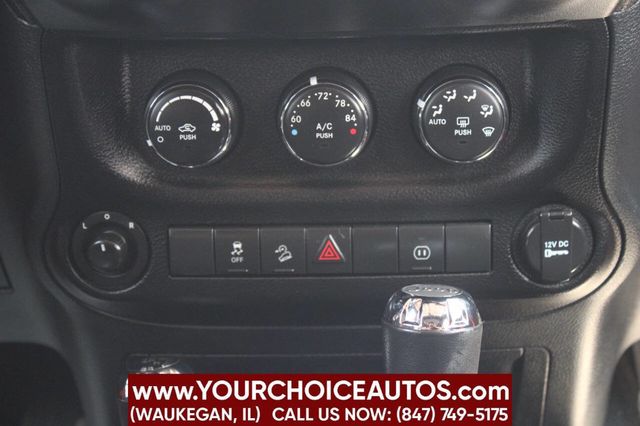 2012 Jeep Wrangler Unlimited 4WD 4dr Sahara - 22894129 - 19