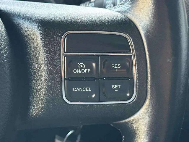 2012 Jeep Wrangler Unlimited 4WD 4dr Sahara - 22998920 - 28