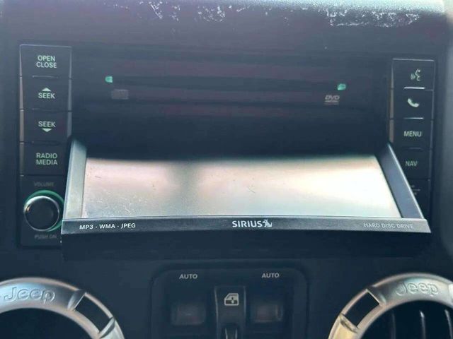 2012 Jeep Wrangler Unlimited 4WD 4dr Sahara - 22998920 - 35