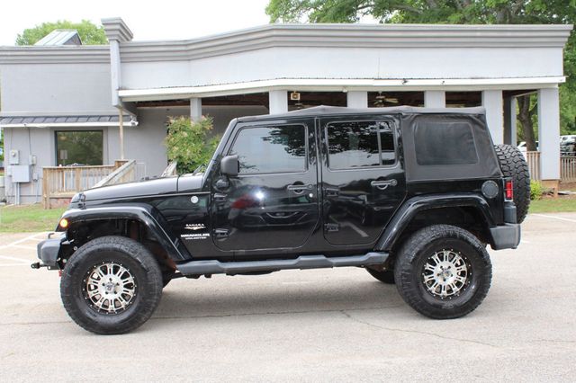 2012 Jeep Wrangler Unlimited 4WD 4dr Sahara - 23023596 - 3
