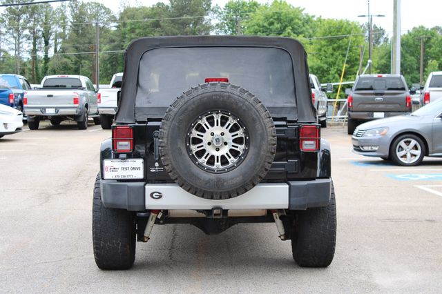 2012 Jeep Wrangler Unlimited 4WD 4dr Sahara - 23023596 - 6