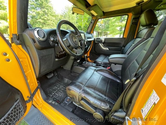 2012 Jeep Wrangler Unlimited 4WD 4dr Sahara - 22557816 - 8