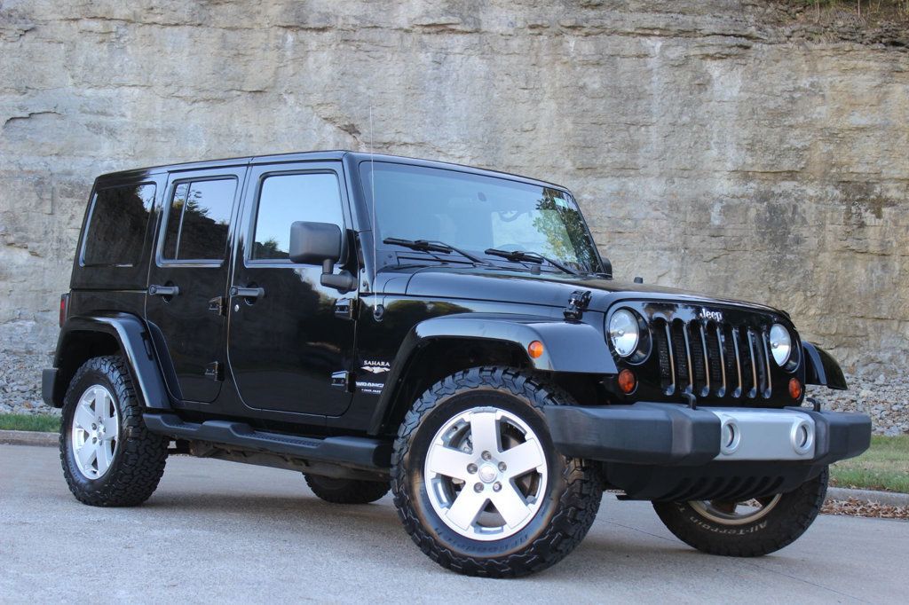 2012 Jeep Wrangler Unlimited 4WD 4dr Sahara - 23092310 - 2