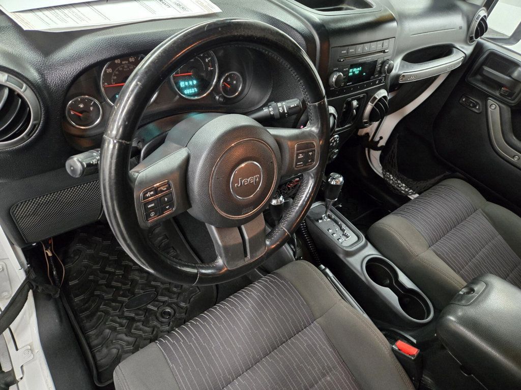 2012 Jeep Wrangler Unlimited 4WD 4dr Sport - 22900484 - 7