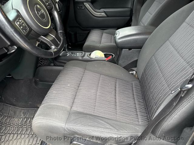 2012 Jeep Wrangler Unlimited 4WD 4dr Sport - 23020573 - 5