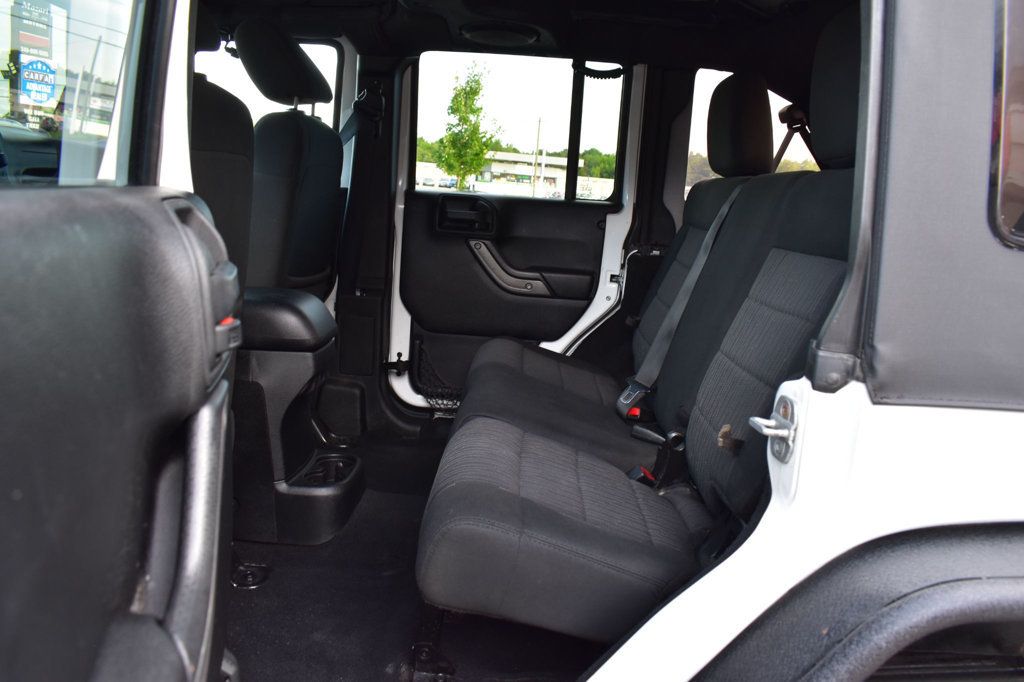 2012 Jeep Wrangler Unlimited Sport photo 19