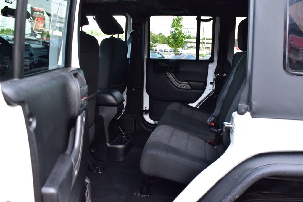 2012 Jeep Wrangler Unlimited Sport photo 21