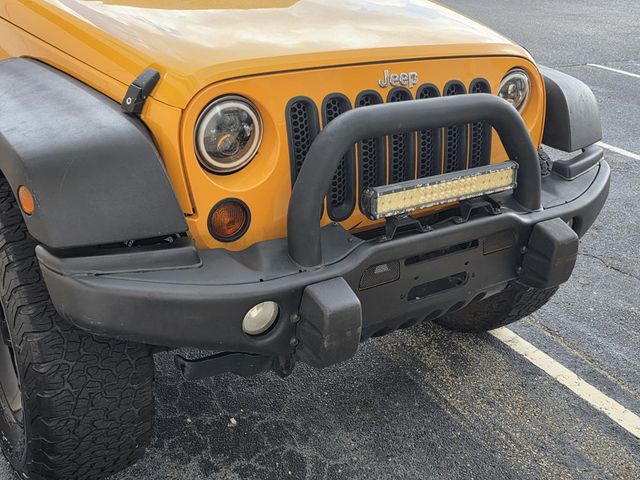 2012 Jeep Wrangler Unlimited 4WD 4dr Sport - 23044802 - 19
