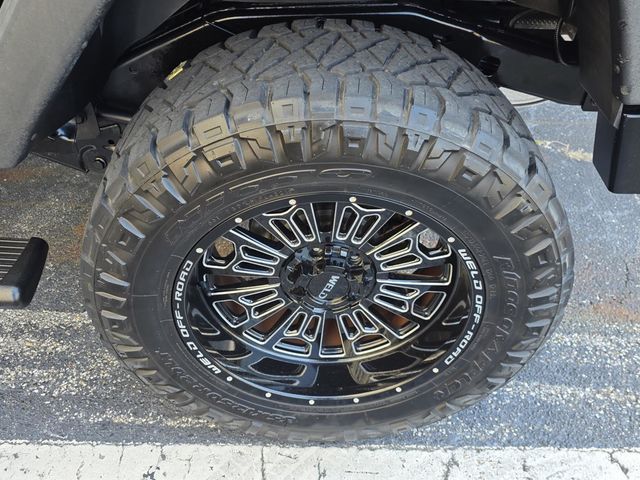 2012 Jeep Wrangler Unlimited 4WD 4dr Sport - 23078833 - 27