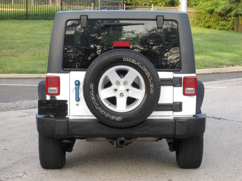 2012 Jeep Wrangler Unlimited Sport photo 14