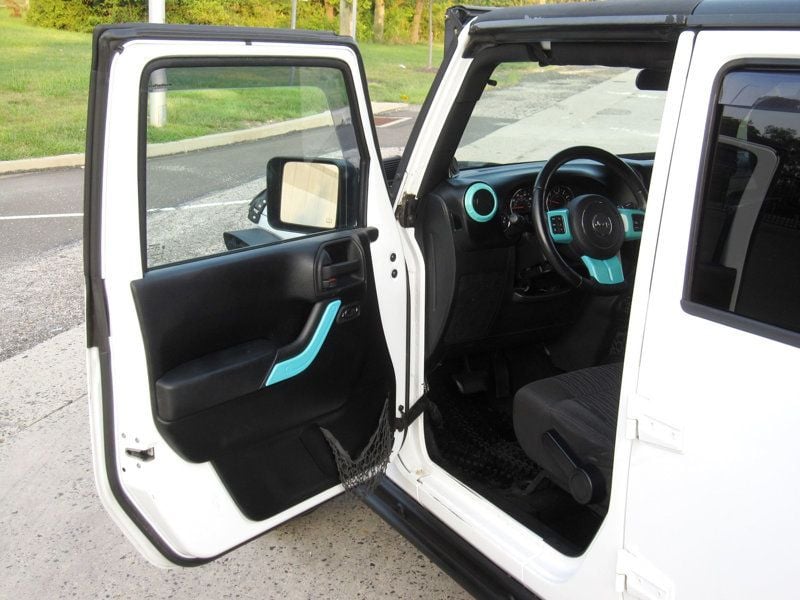 2012 Jeep Wrangler Unlimited Sport photo 16