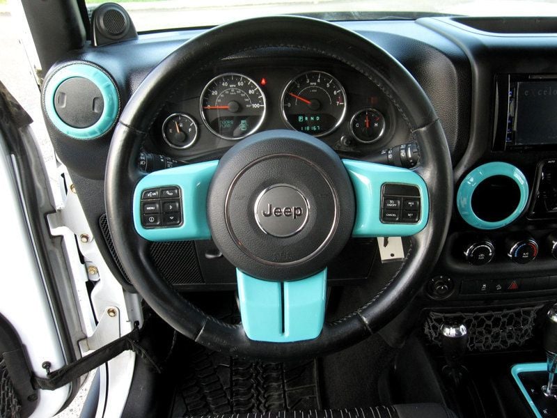 2012 Jeep Wrangler Unlimited Sport photo 19