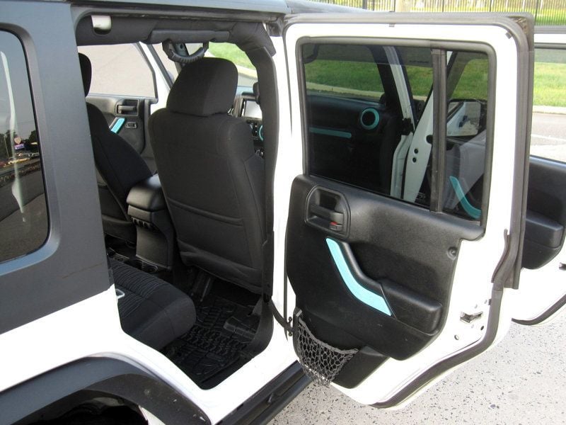 2012 Jeep Wrangler Unlimited Sport photo 26
