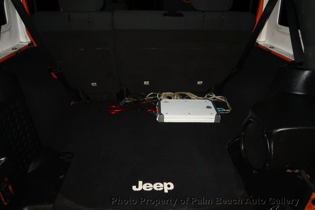 2012 Jeep Wrangler Unlimited 4WD 4dr Sport - 21521943 - 18