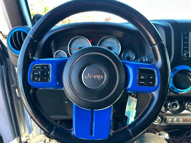 2012 Jeep Wrangler Unlimited Arctic 4x4 4dr SUV - 22912818 - 23