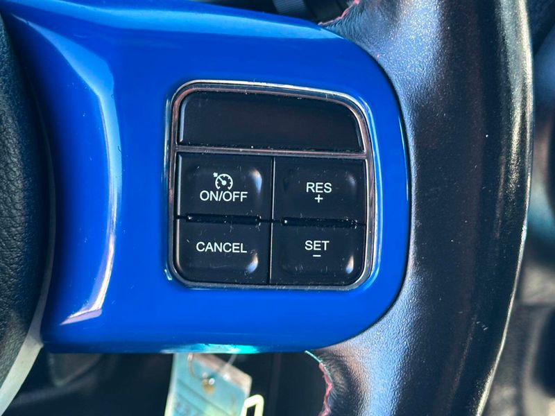 2012 Jeep Wrangler Unlimited Arctic 4x4 4dr SUV - 22912818 - 24