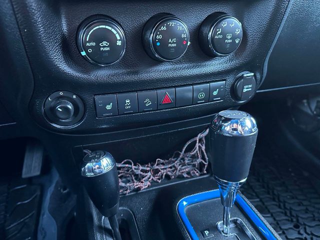 2012 Jeep Wrangler Unlimited Arctic 4x4 4dr SUV - 22912818 - 34